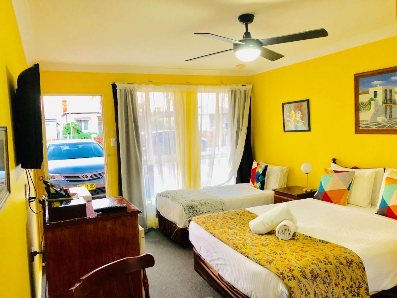 Aussie Rest Motel Сесснок Экстерьер фото
